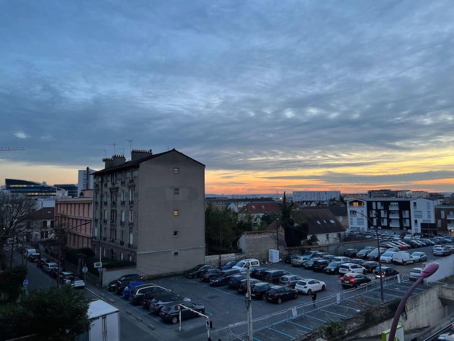 Comfy, Cosy, And Spacious Apartment Near Paris Bezons Eksteriør bilde