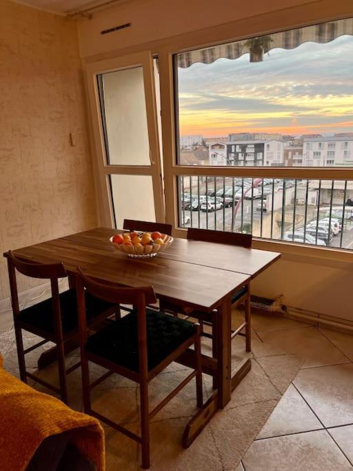Comfy, Cosy, And Spacious Apartment Near Paris Bezons Eksteriør bilde